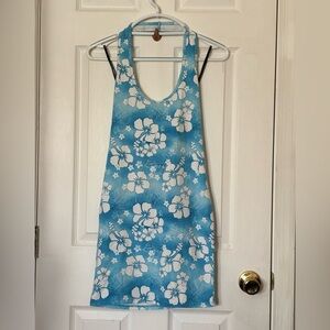 Blue Floral Halter Dress Size Medium-Forever 21 - stretchy